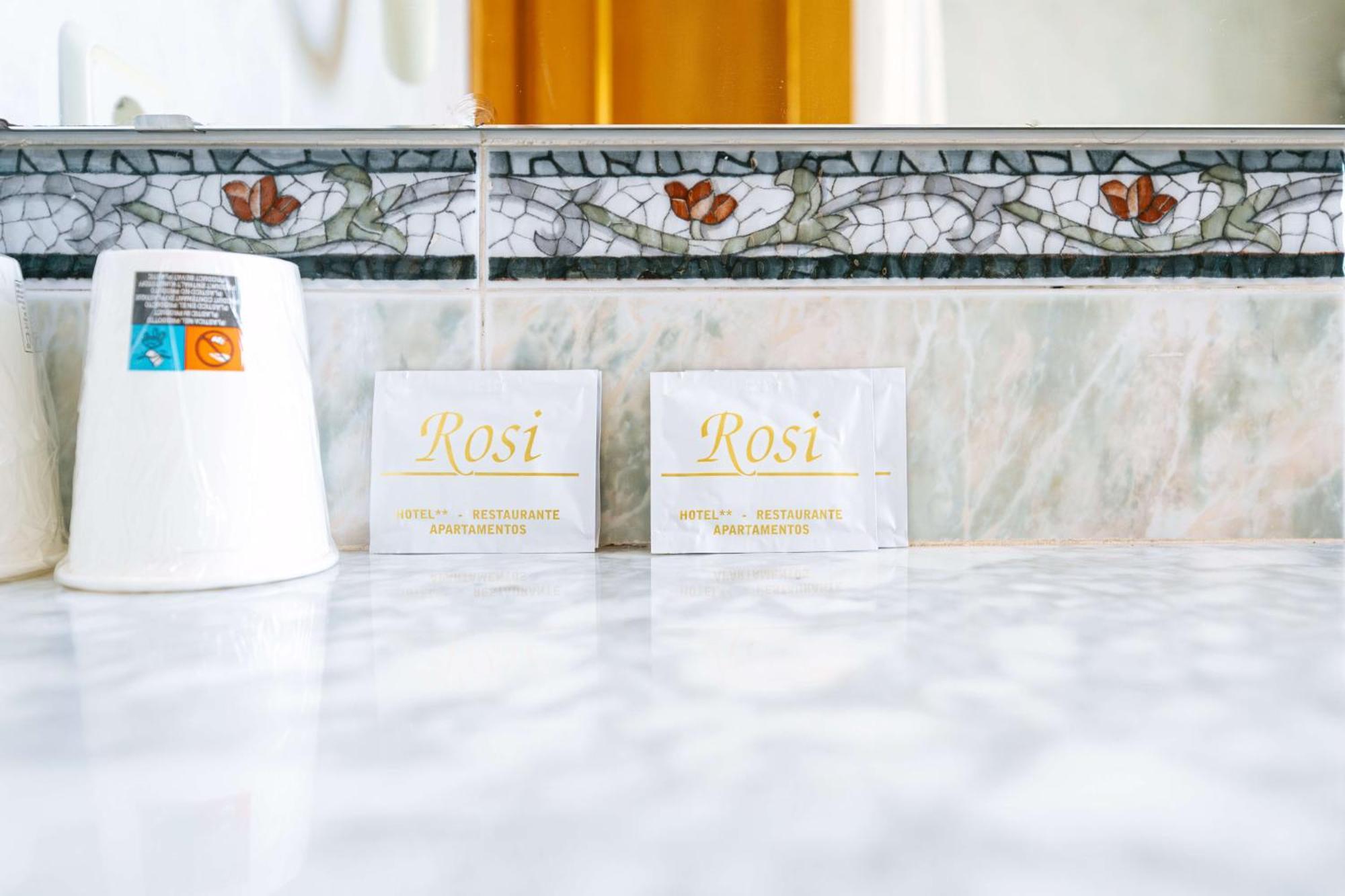 Hotel Rosi Беникарло Экстерьер фото